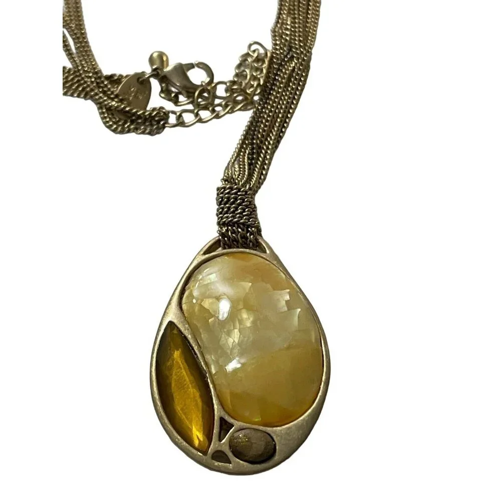 Lia Sophia FRANGELICO Pendant Necklace‎ Mother Of Pearl Gold Tone Multi Chain